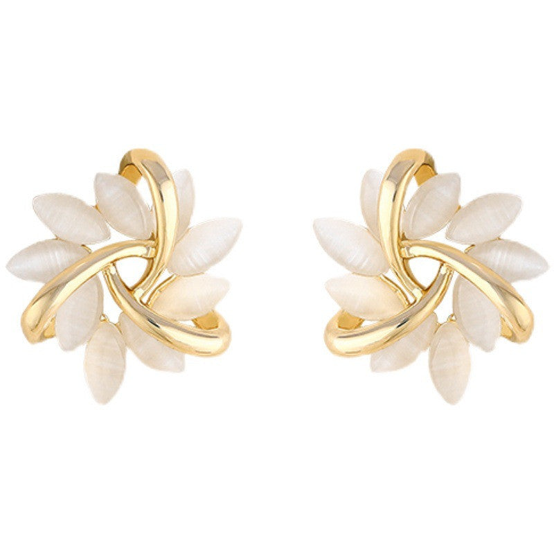 Needle Petal Earrings