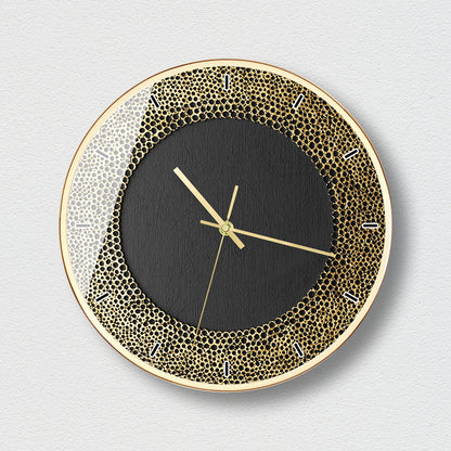 Simple striped wall clock