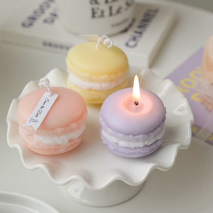 Macaron scented candle