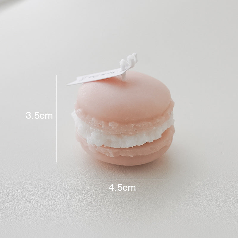 Macaron scented candle